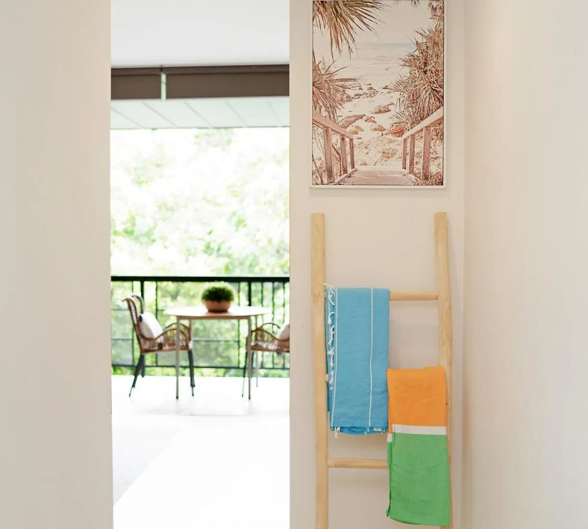 Treetop Luxury - Beautiful Peppers Resort Noosa Heads Australia